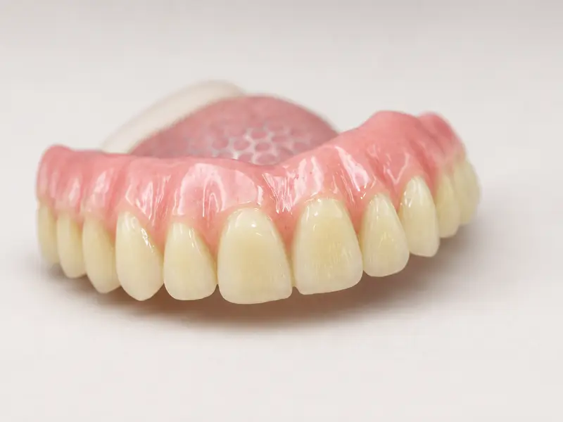 Resin denture.